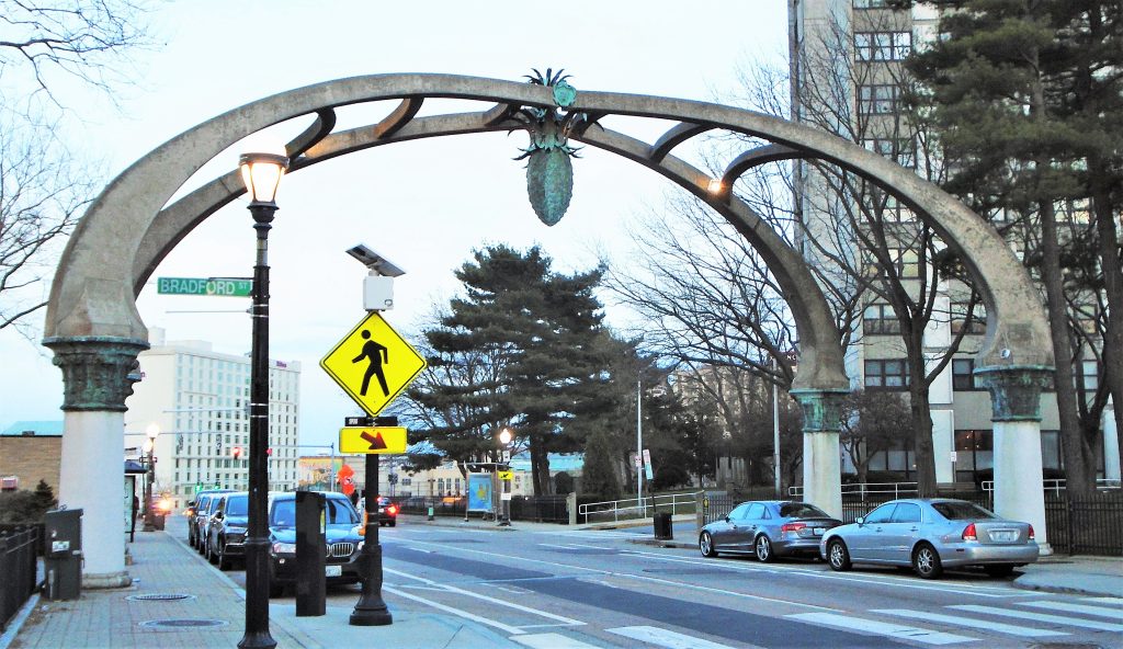 The La Pigna arch over Atwells Avenue